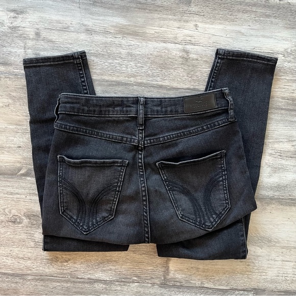 HOLLISTER JEANS Size 1S - Picture 4 of 8